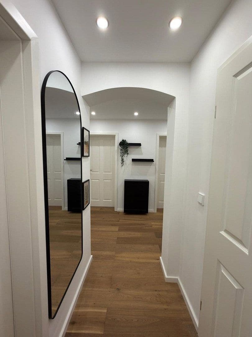 Pronájem bytu 77 m², Deisenhofener Straße 79b, München, Bavorsko Pronájem bytu 77 m², Deisenhofener Straße 79b, München, Bavorsko