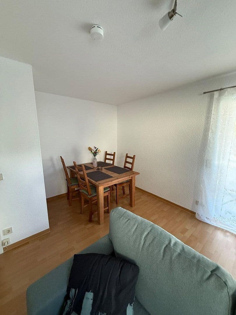 Pronájem bytu 2+1 51 m², Wutachweg 5, Ettlingen, Bádensko-Württembersko Pronájem bytu 2+1 51 m², Wutachweg 5, Ettlingen, Bádensko-Württembersko