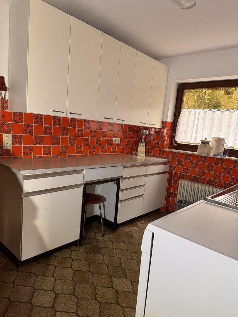 Prodej domu 197 m², pozemek 452 m², Fürstenbergstraße 14, Münsingen, Bádensko-Württembersko Prodej domu 197 m², pozemek 452 m², Fürstenbergstraße 14, Münsingen, Bádensko-Württembersko
