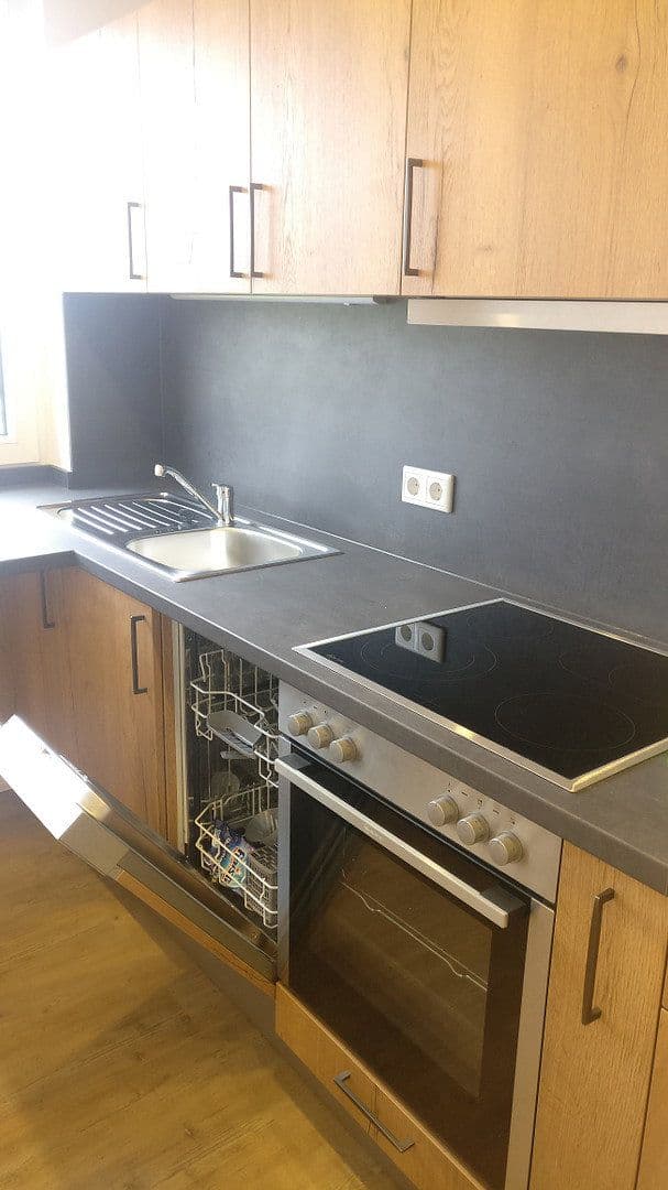 Pronájem bytu 2+1 52 m², Welser Str. 20, Ansbach, Bavorsko Pronájem bytu 2+1 52 m², Welser Str. 20, Ansbach, Bavorsko