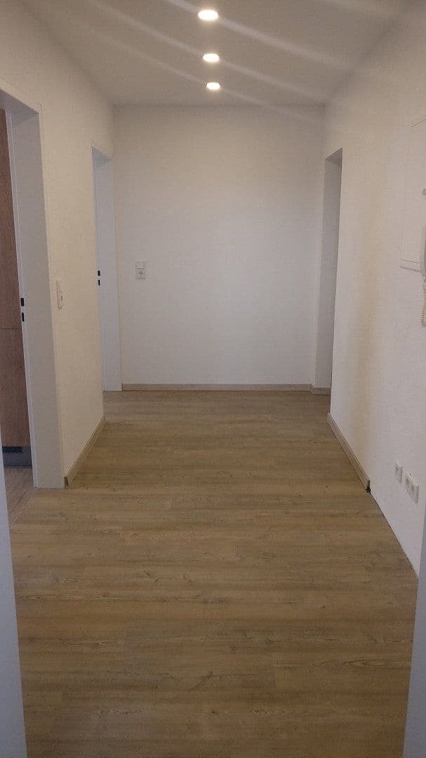 Pronájem bytu 2+1 52 m², Welser Str. 20, Ansbach, Bavorsko Pronájem bytu 2+1 52 m², Welser Str. 20, Ansbach, Bavorsko