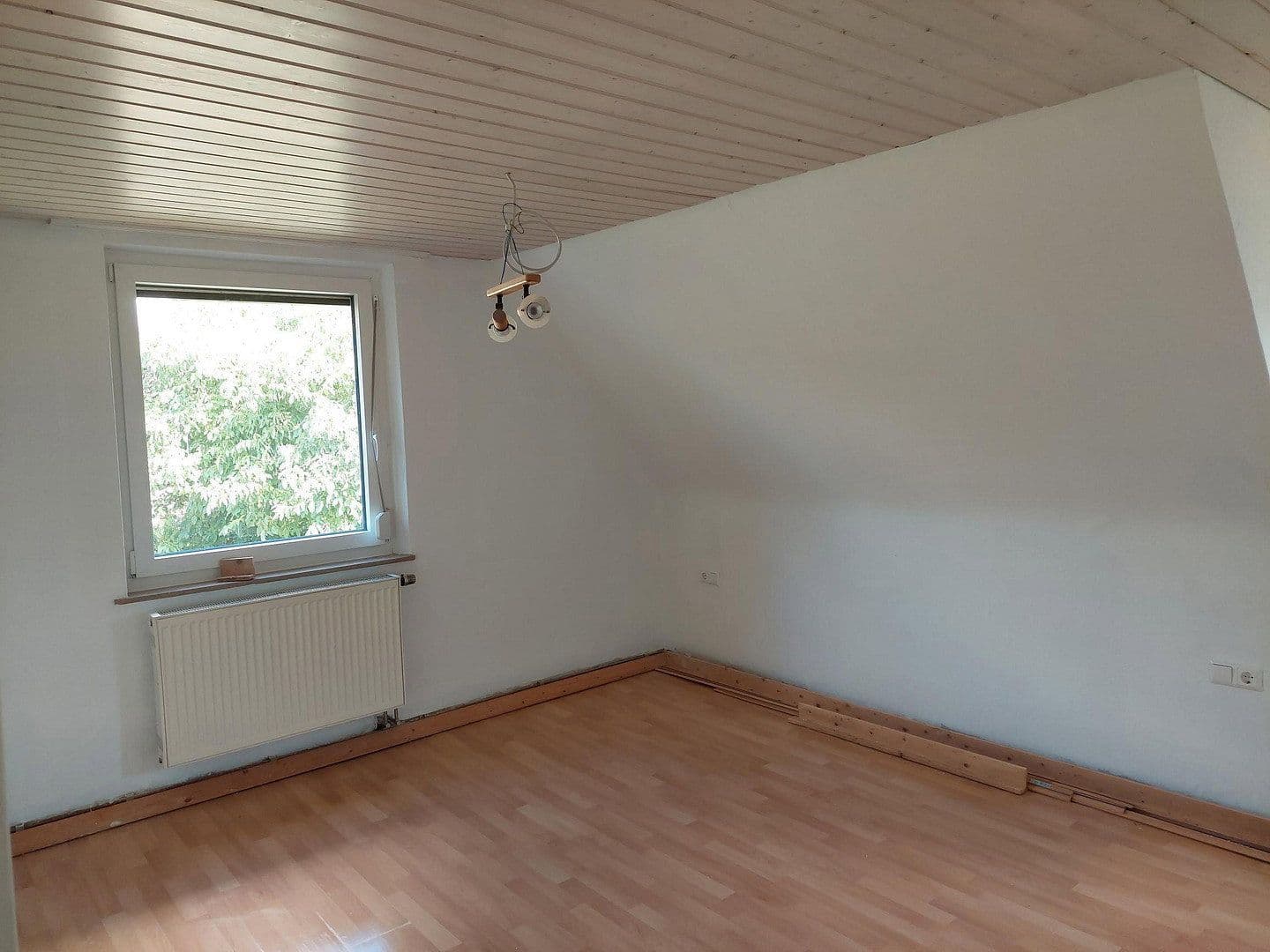 Prodej domu 210 m², pozemek 583 m², Mainhardt, Bádensko-Württembersko Prodej domu 210 m², pozemek 583 m², Mainhardt, Bádensko-Württembersko