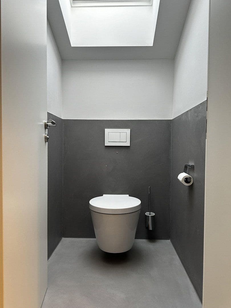 Prodej domu 185 m², pozemek 631 m², Rimsting, Bavorsko Prodej domu 185 m², pozemek 631 m², Rimsting, Bavorsko