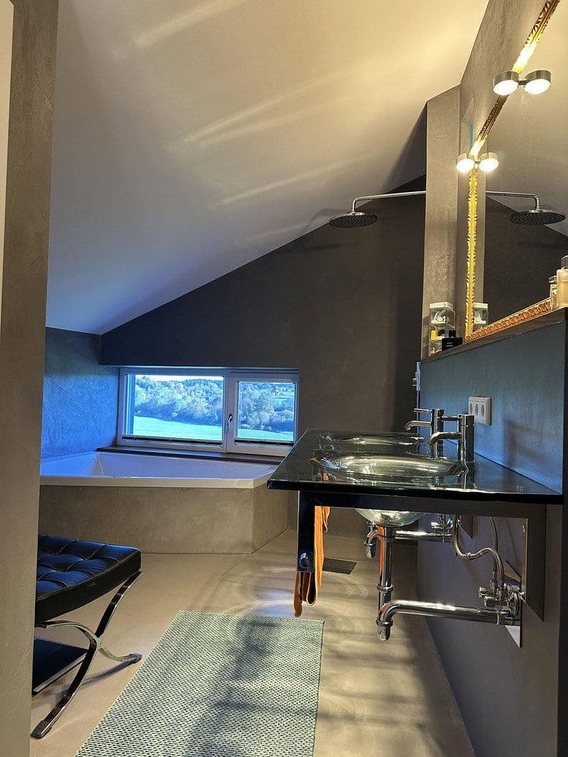Prodej domu 185 m², pozemek 631 m², Rimsting, Bavorsko Prodej domu 185 m², pozemek 631 m², Rimsting, Bavorsko