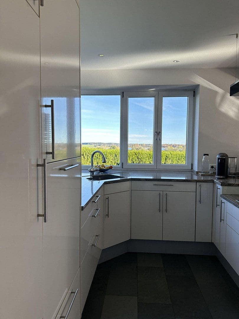 Prodej domu 185 m², pozemek 631 m², Rimsting, Bavorsko Prodej domu 185 m², pozemek 631 m², Rimsting, Bavorsko
