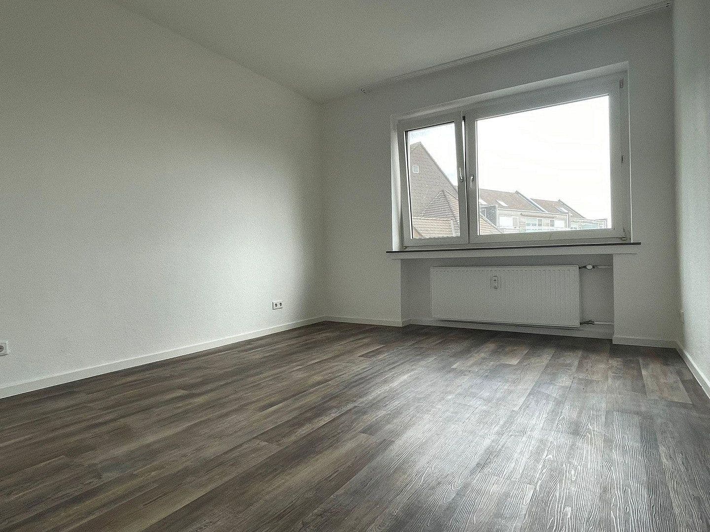 Pronájem bytu 2+1 63 m², Poststr. 7, Bottrop, Severní Porýní-Vestfálsko Pronájem bytu 2+1 63 m², Poststr. 7, Bottrop, Severní Porýní-Vestfálsko