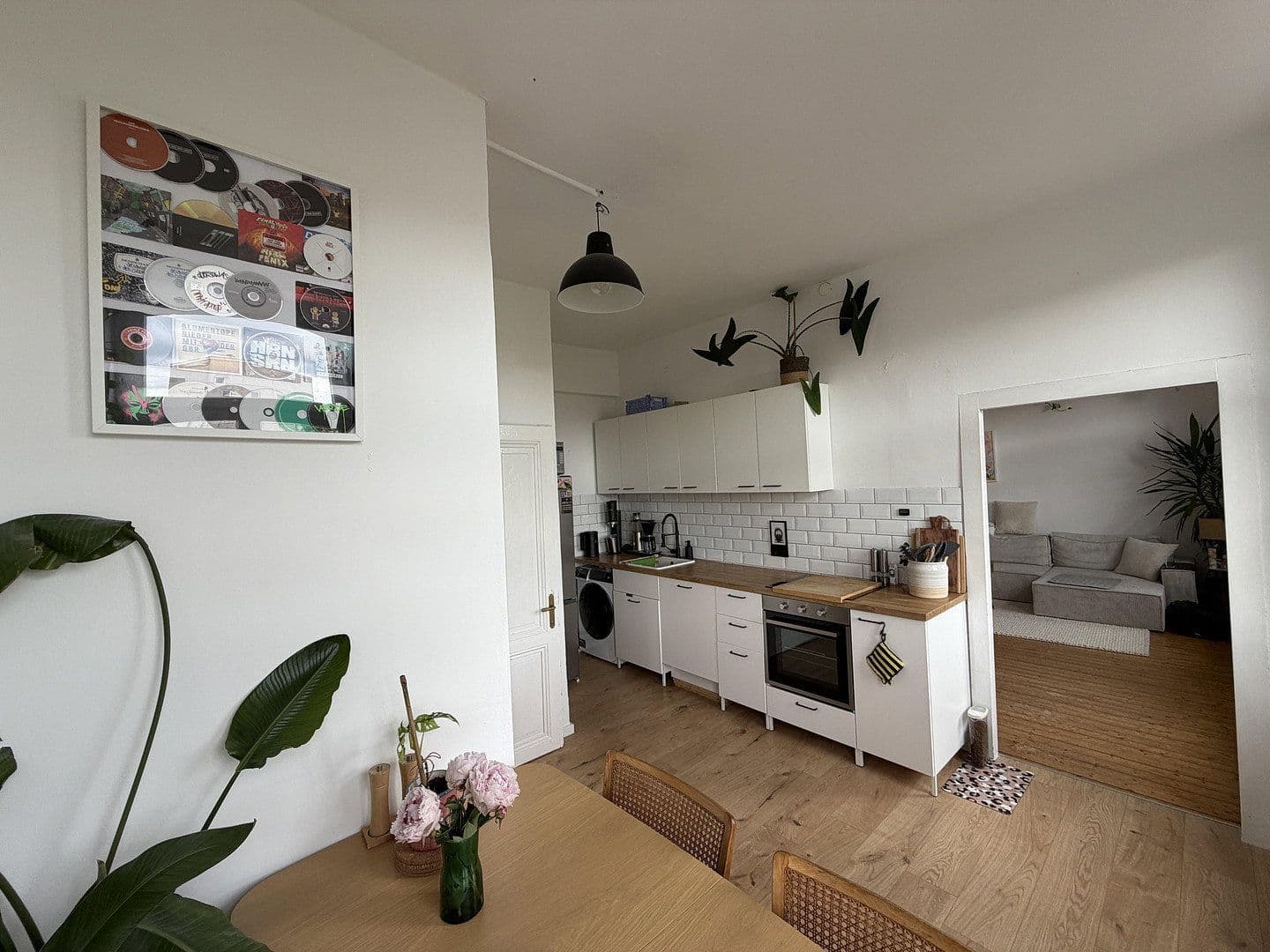 Pronájem bytu 3+1 77 m², Bergisch Gladbacher Strasse 115, Köln, Severní Porýní-Vestfálsko Pronájem bytu 3+1 77 m², Bergisch Gladbacher Strasse 115, Köln, Severní Porýní-Vestfálsko