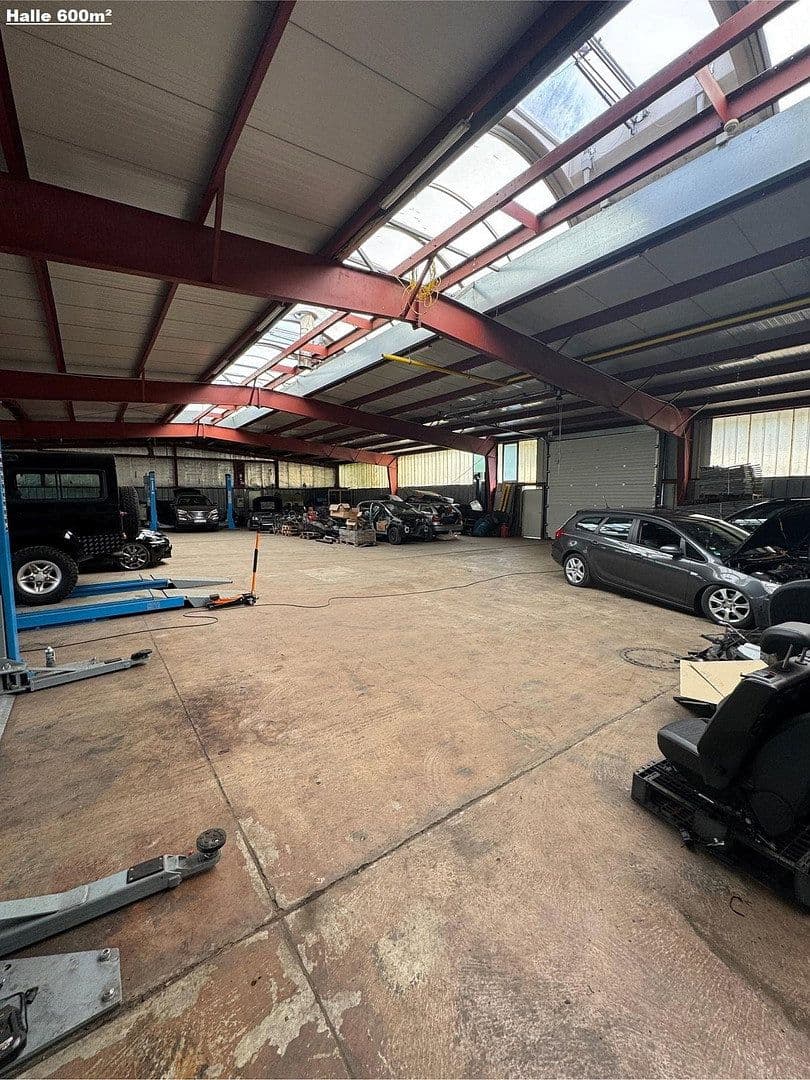 Pronájem nebytového prostoru 600 m², Blümelstalstraße, Pirmasens, Porýní-Falc Pronájem nebytového prostoru 600 m², Blümelstalstraße, Pirmasens, Porýní-Falc
