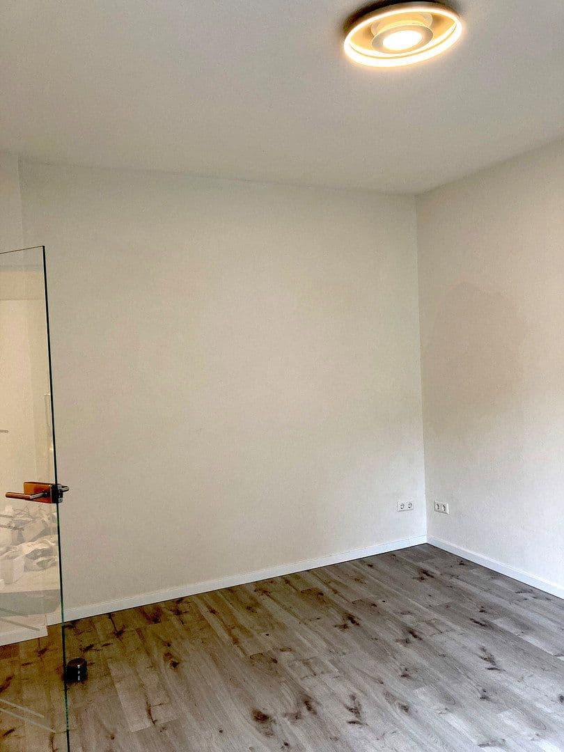 Pronájem bytu 2+1 42 m², Münterstr. 19, Hannover, Dolní Sasko Pronájem bytu 2+1 42 m², Münterstr. 19, Hannover, Dolní Sasko