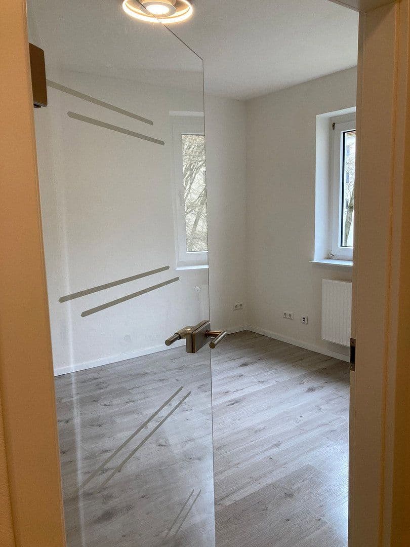 Pronájem bytu 2+1 42 m², Münterstr. 19, Hannover, Dolní Sasko Pronájem bytu 2+1 42 m², Münterstr. 19, Hannover, Dolní Sasko