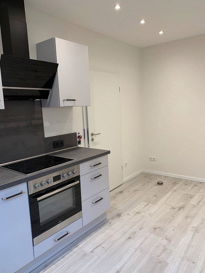 Pronájem bytu 2+1 42 m², Münterstr. 19, Hannover, Dolní Sasko Pronájem bytu 2+1 42 m², Münterstr. 19, Hannover, Dolní Sasko