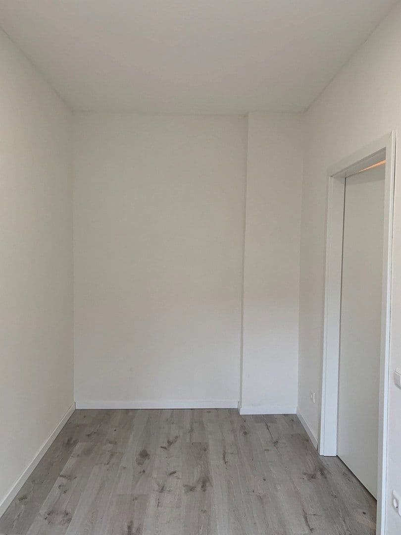 Pronájem bytu 2+1 42 m², Münterstr. 19, Hannover, Dolní Sasko Pronájem bytu 2+1 42 m², Münterstr. 19, Hannover, Dolní Sasko