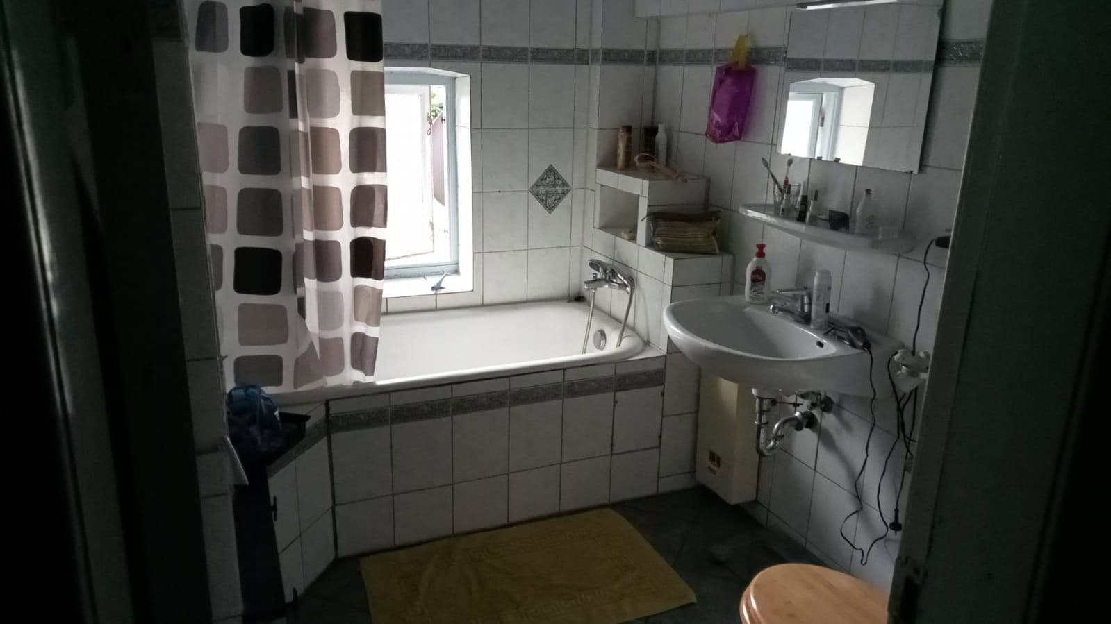Prodej domu 200 m², pozemek 14.750 m², Wingst, Dolní Sasko Prodej domu 200 m², pozemek 14.750 m², Wingst, Dolní Sasko