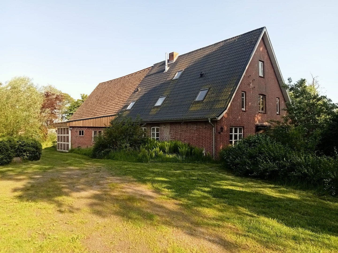 Prodej domu 200 m², pozemek 14.750 m², Wingst, Dolní Sasko Prodej domu 200 m², pozemek 14.750 m², Wingst, Dolní Sasko