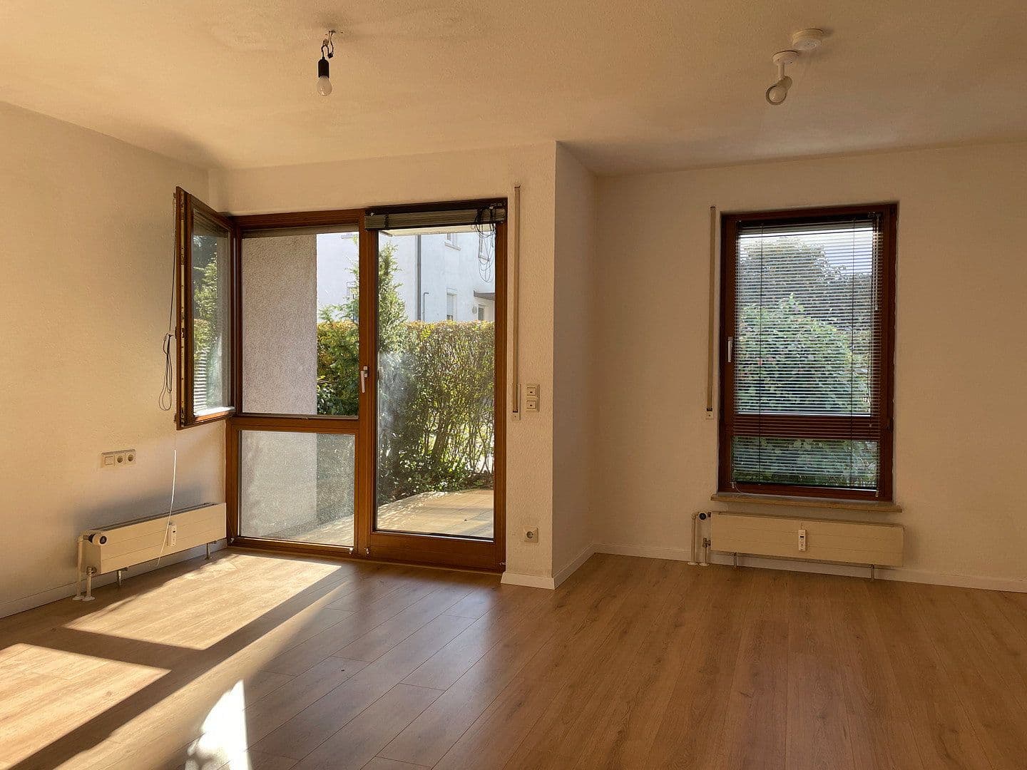 Pronájem bytu 1+1 29 m², Jägerstraße 10, Nürtingen, Bádensko-Württembersko Pronájem bytu 1+1 29 m², Jägerstraße 10, Nürtingen, Bádensko-Württembersko