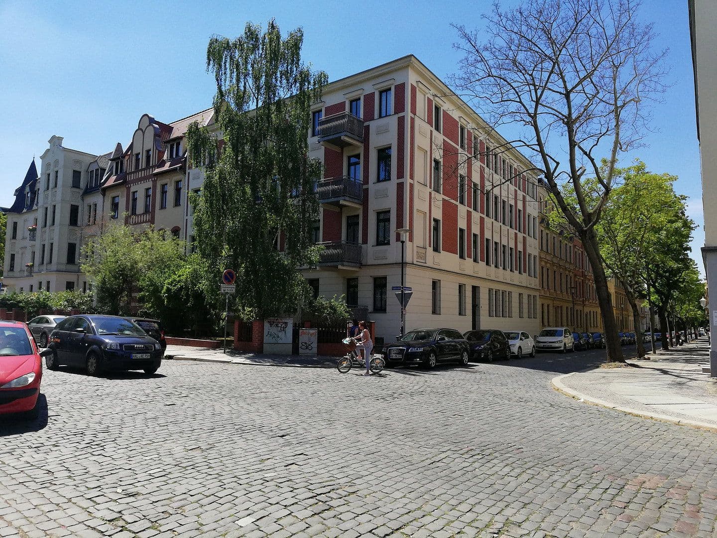 Pronájem bytu 1+1 38 m², Bernhardystraße 51, Halle, Sasko-Anhaltsko Pronájem bytu 1+1 38 m², Bernhardystraße 51, Halle, Sasko-Anhaltsko