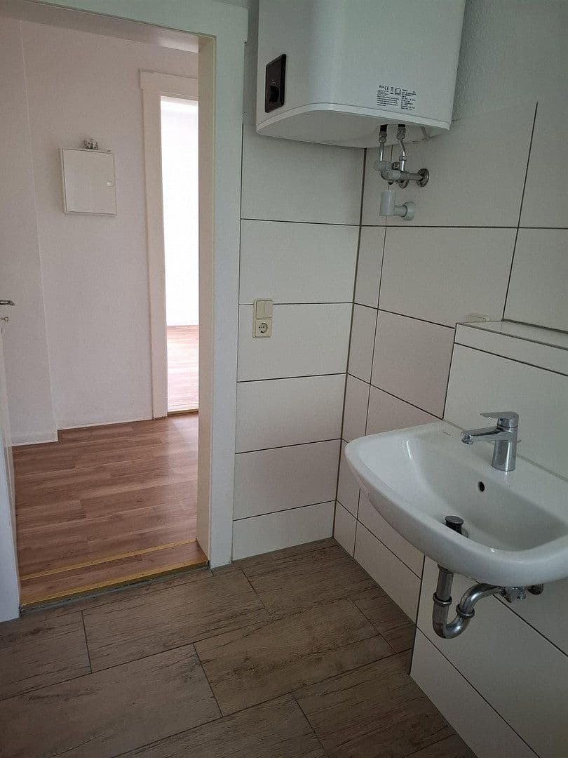 Pronájem bytu 3+1 64 m², Marxstr. 5, Saský Jindřichov, Sasko Pronájem bytu 3+1 64 m², Marxstr. 5, Saský Jindřichov, Sasko