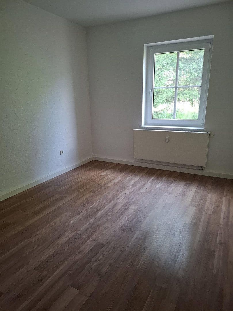 Pronájem bytu 3+1 64 m², Marxstr. 5, Saský Jindřichov, Sasko Pronájem bytu 3+1 64 m², Marxstr. 5, Saský Jindřichov, Sasko