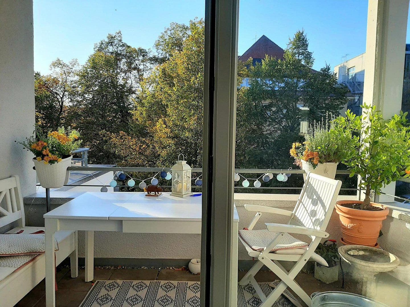 Pronájem bytu 3+1 76 m², Sigmaringer Straße 10, Nürtingen, Bádensko-Württembersko Pronájem bytu 3+1 76 m², Sigmaringer Straße 10, Nürtingen, Bádensko-Württembersko