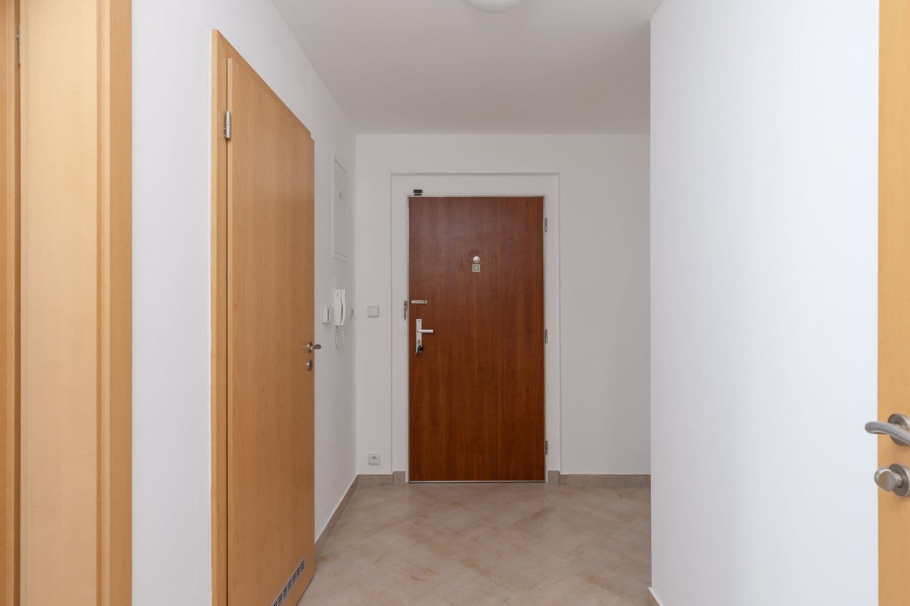 Pronájem bytu 2+kk 49 m², Na Výrovně, Praha, Praha Pronájem bytu 2+kk 49 m², Na Výrovně, Praha, Praha