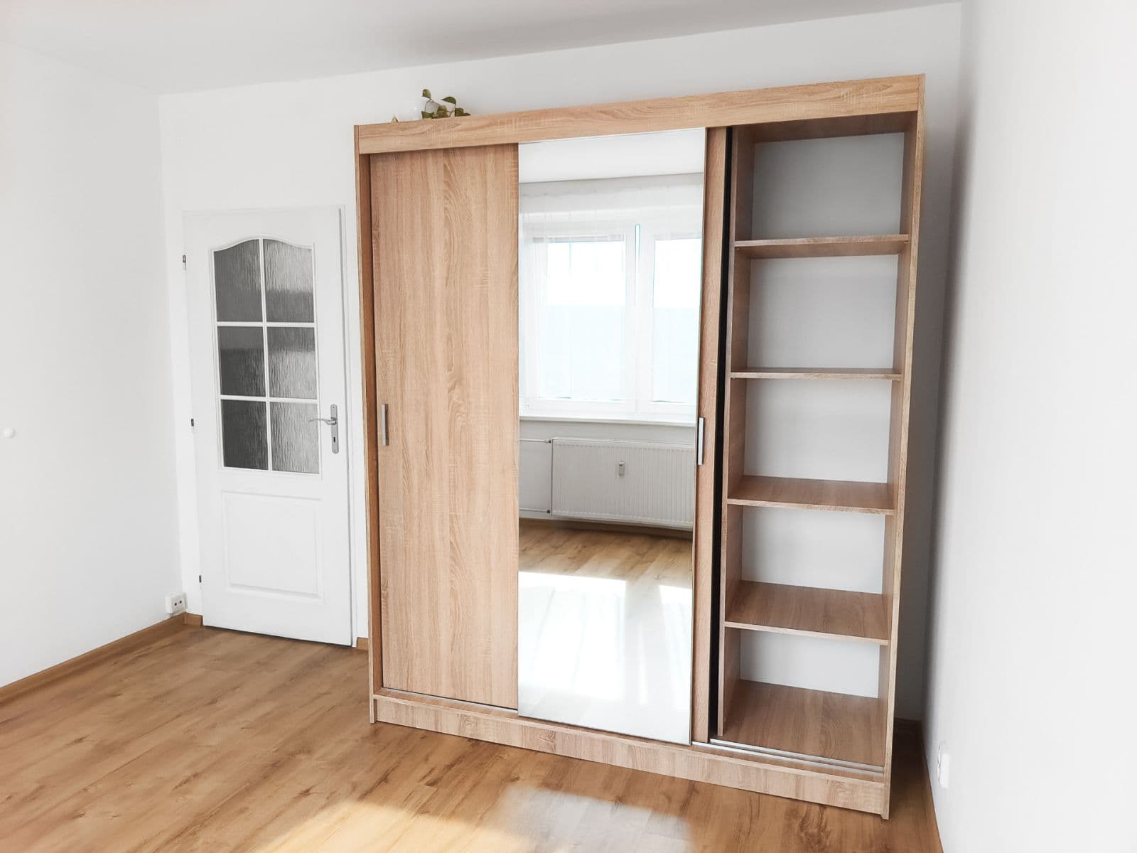Pronájem bytu 2+kk 40 m², Štúrova, Praha, Praha Pronájem bytu 2+kk 40 m², Štúrova, Praha, Praha