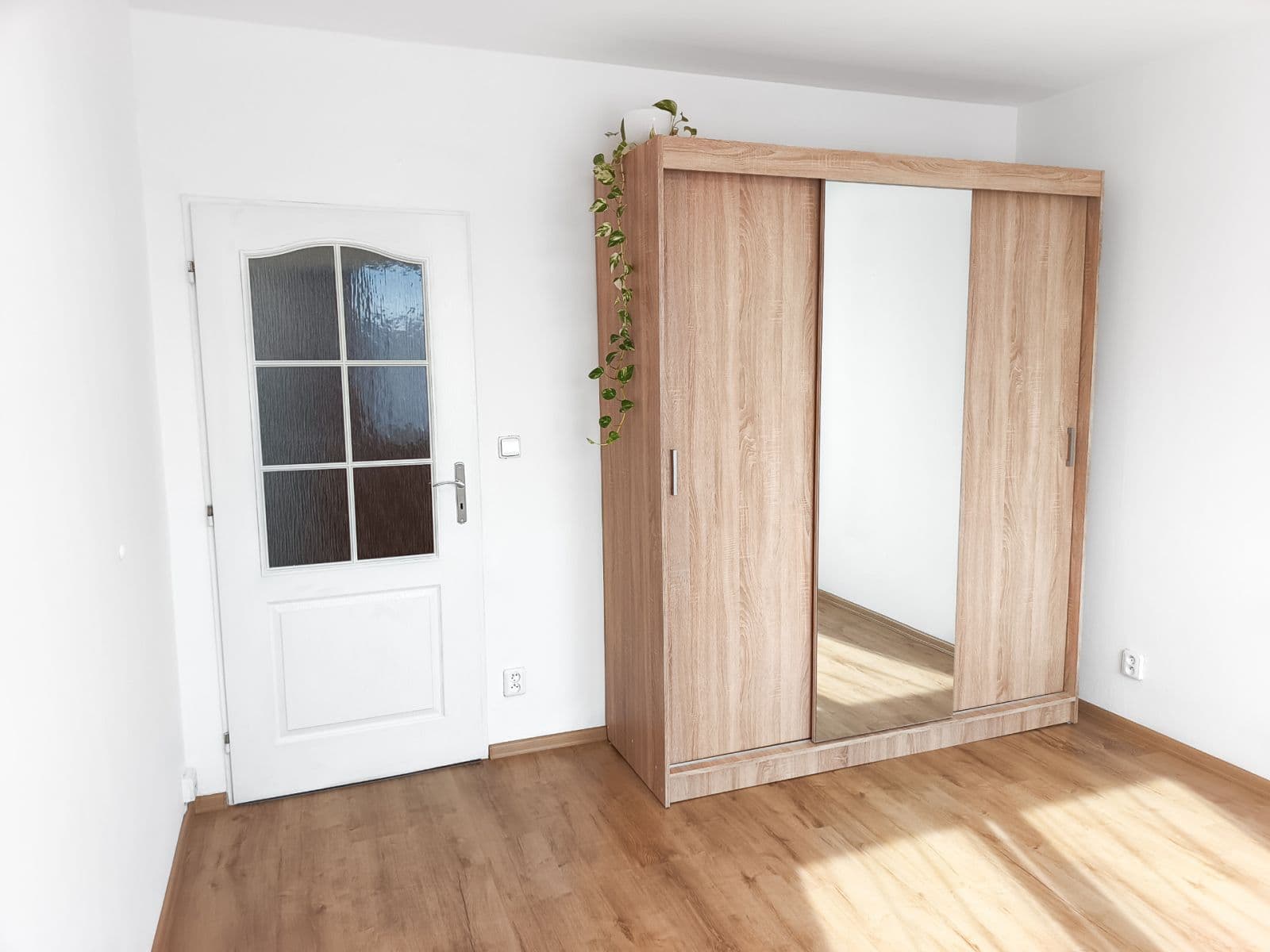 Pronájem bytu 2+kk 40 m², Štúrova, Praha, Praha Pronájem bytu 2+kk 40 m², Štúrova, Praha, Praha