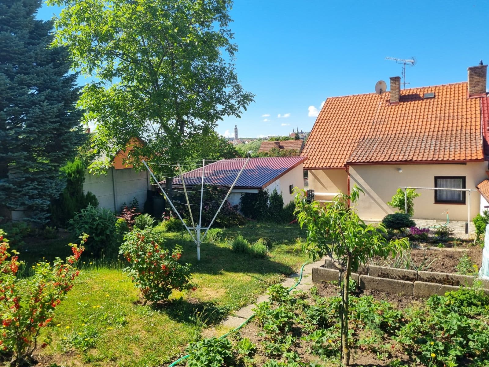Prodej domu 98 m², pozemek 617 m², Pod Sukovem, Kutná Hora, Středočeský kraj Prodej domu 98 m², pozemek 617 m², Pod Sukovem, Kutná Hora, Středočeský kraj