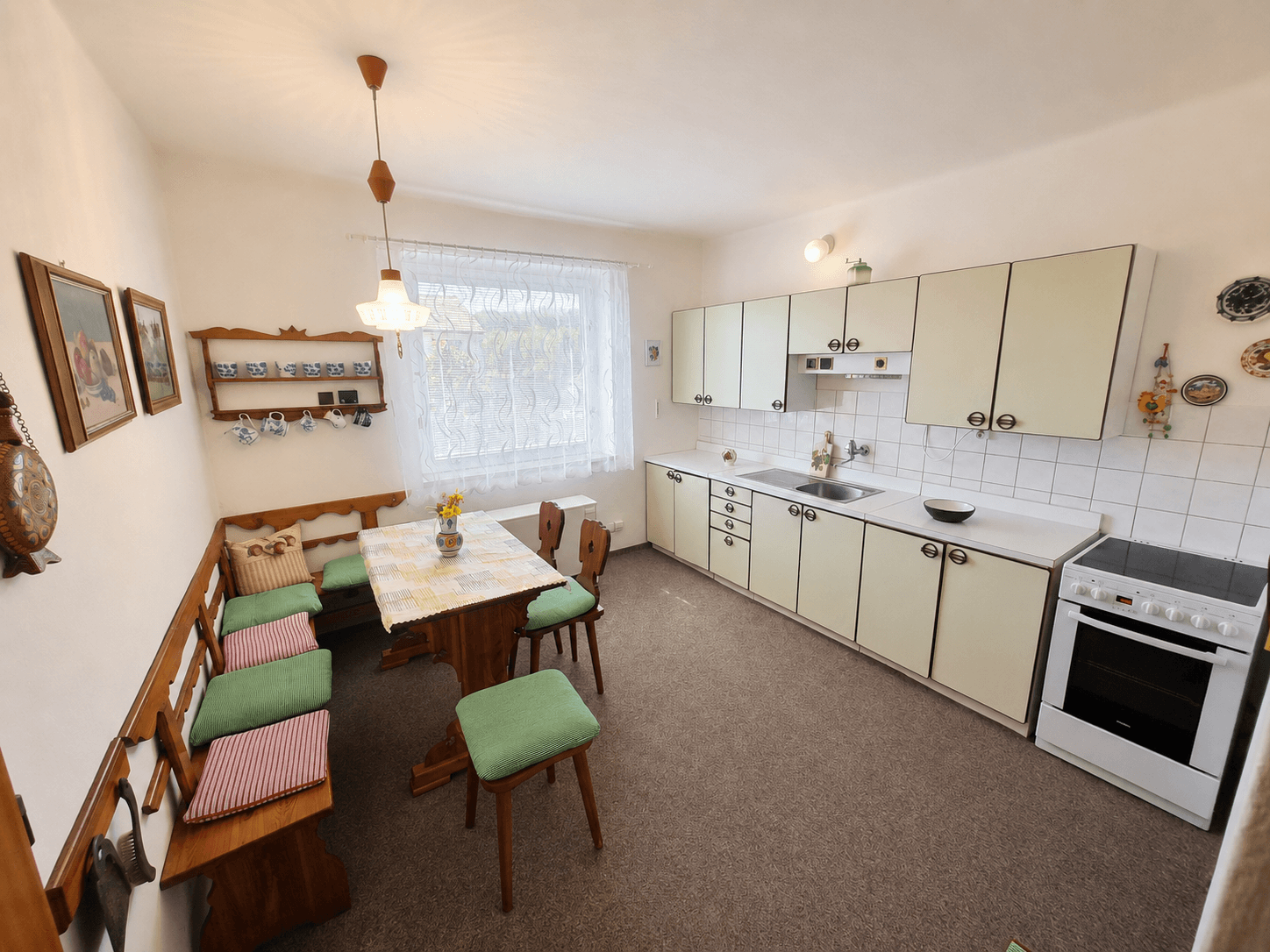 Prodej domu 98 m², pozemek 617 m², Pod Sukovem, Kutná Hora, Středočeský kraj Prodej domu 98 m², pozemek 617 m², Pod Sukovem, Kutná Hora, Středočeský kraj