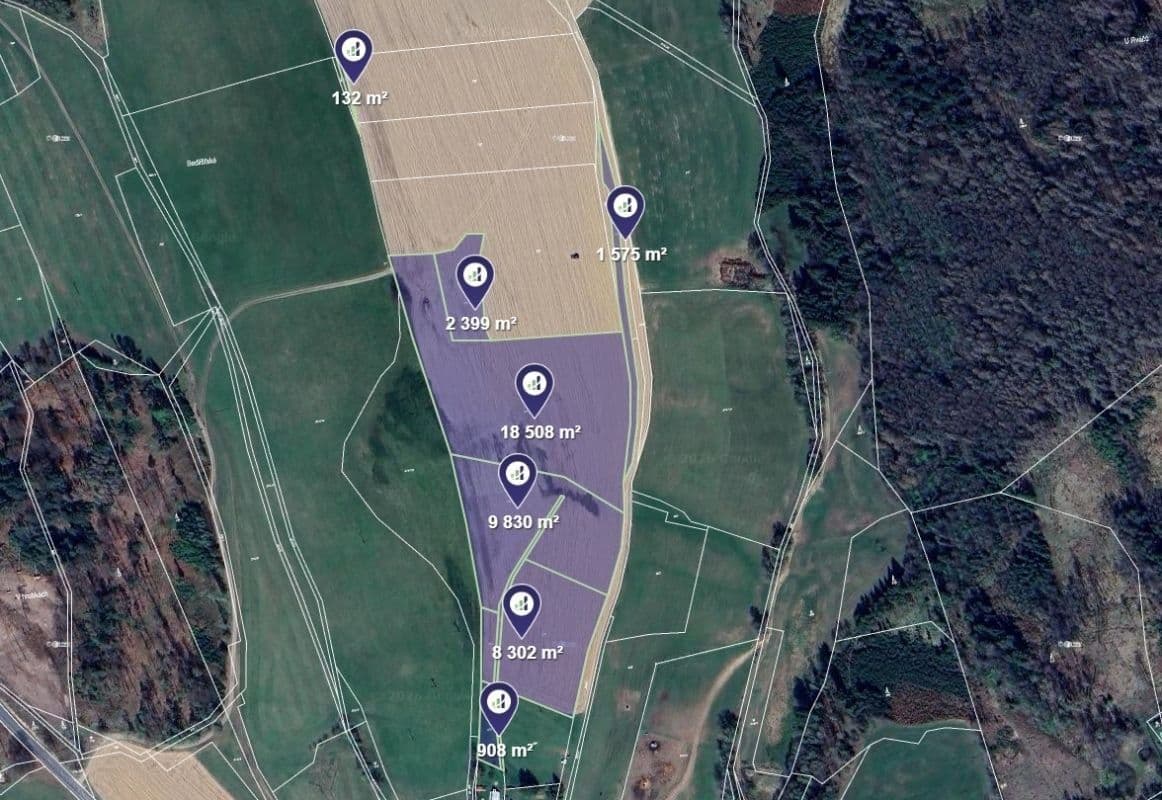 Prodej pozemku 37.292 m², Horní Bradlo, Pardubický kraj Prodej pozemku 37.292 m², Horní Bradlo, Pardubický kraj