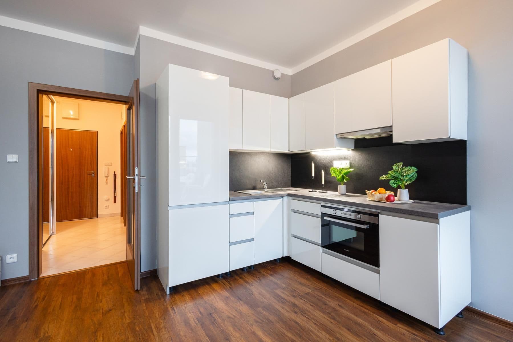 Prodej bytu 1+kk 39 m², Makedonská, Praha, Praha Prodej bytu 1+kk 39 m², Makedonská, Praha, Praha
