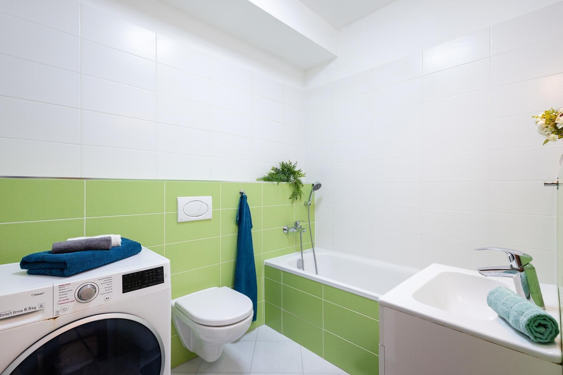 Prodej bytu 1+kk 39 m², Makedonská, Praha, Praha Prodej bytu 1+kk 39 m², Makedonská, Praha, Praha