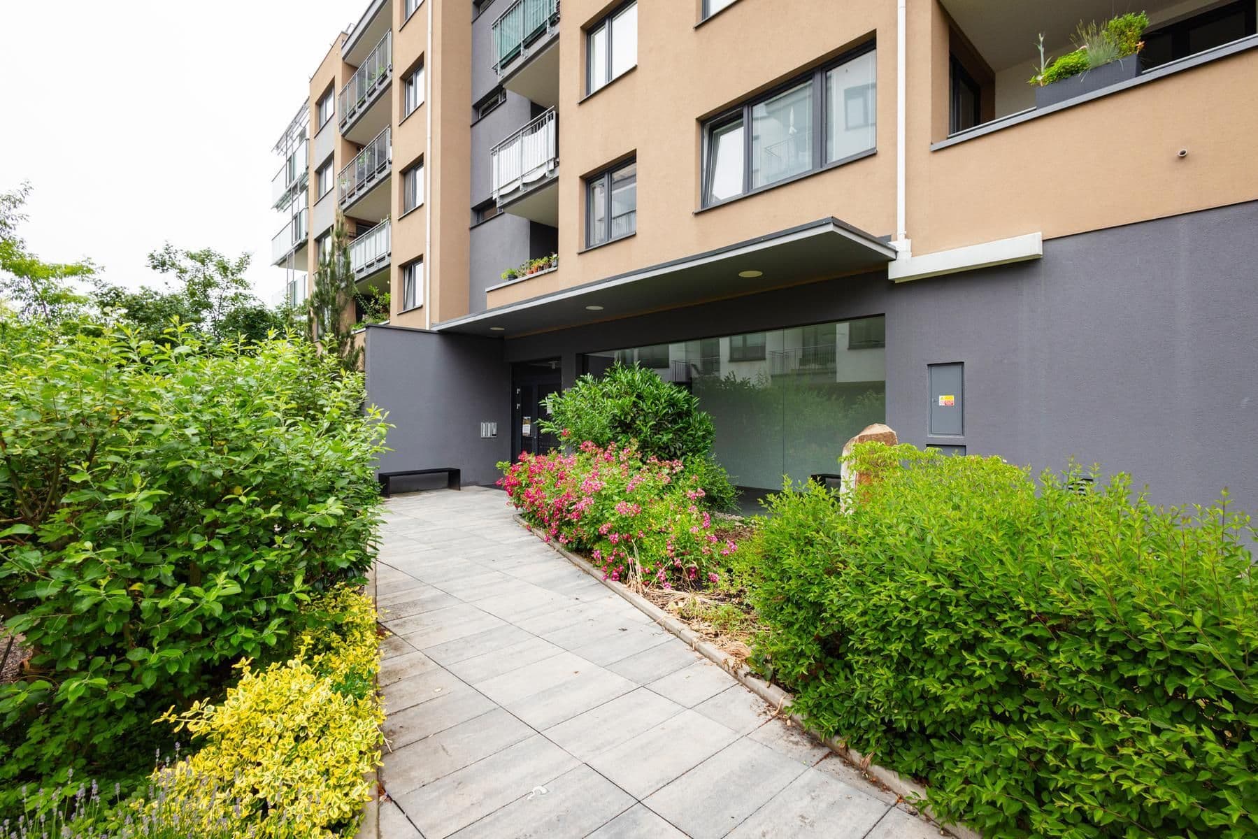 Prodej bytu 1+kk 39 m², Makedonská, Praha, Praha Prodej bytu 1+kk 39 m², Makedonská, Praha, Praha
