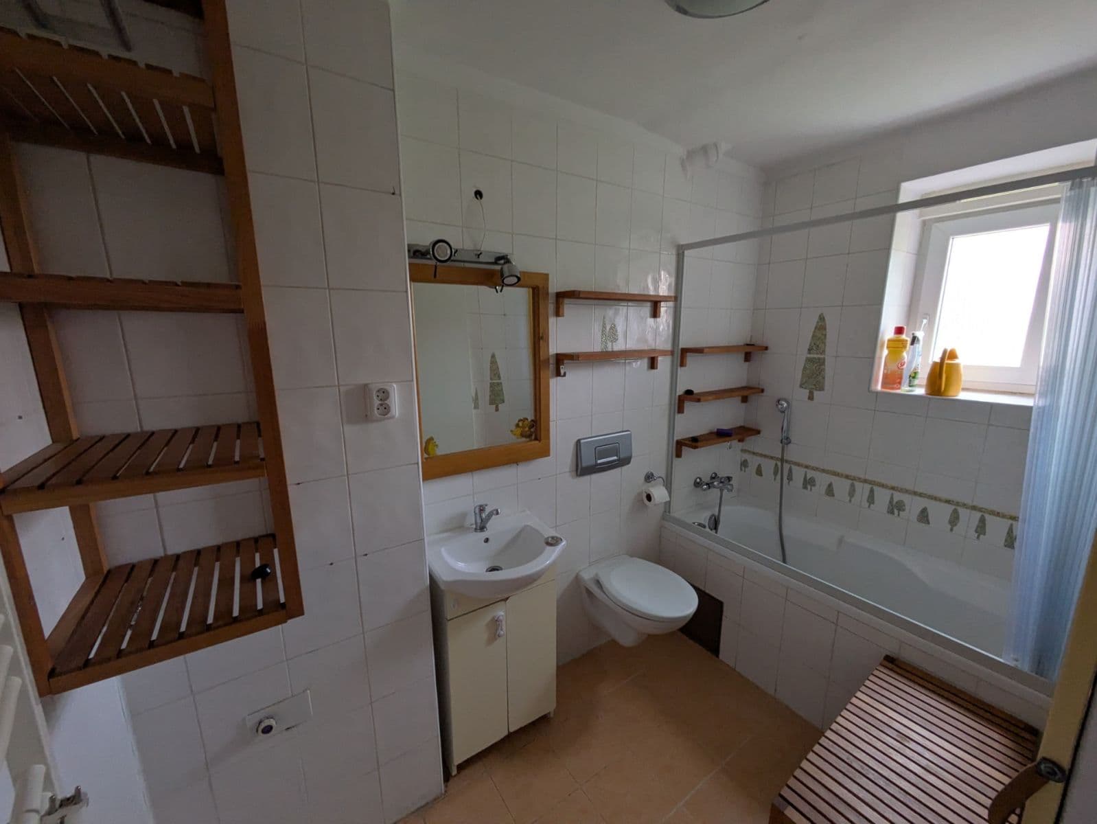 Pronájem bytu 3+kk 58 m², Týnec nad Sázavou, Středočeský kraj Pronájem bytu 3+kk 58 m², Týnec nad Sázavou, Středočeský kraj