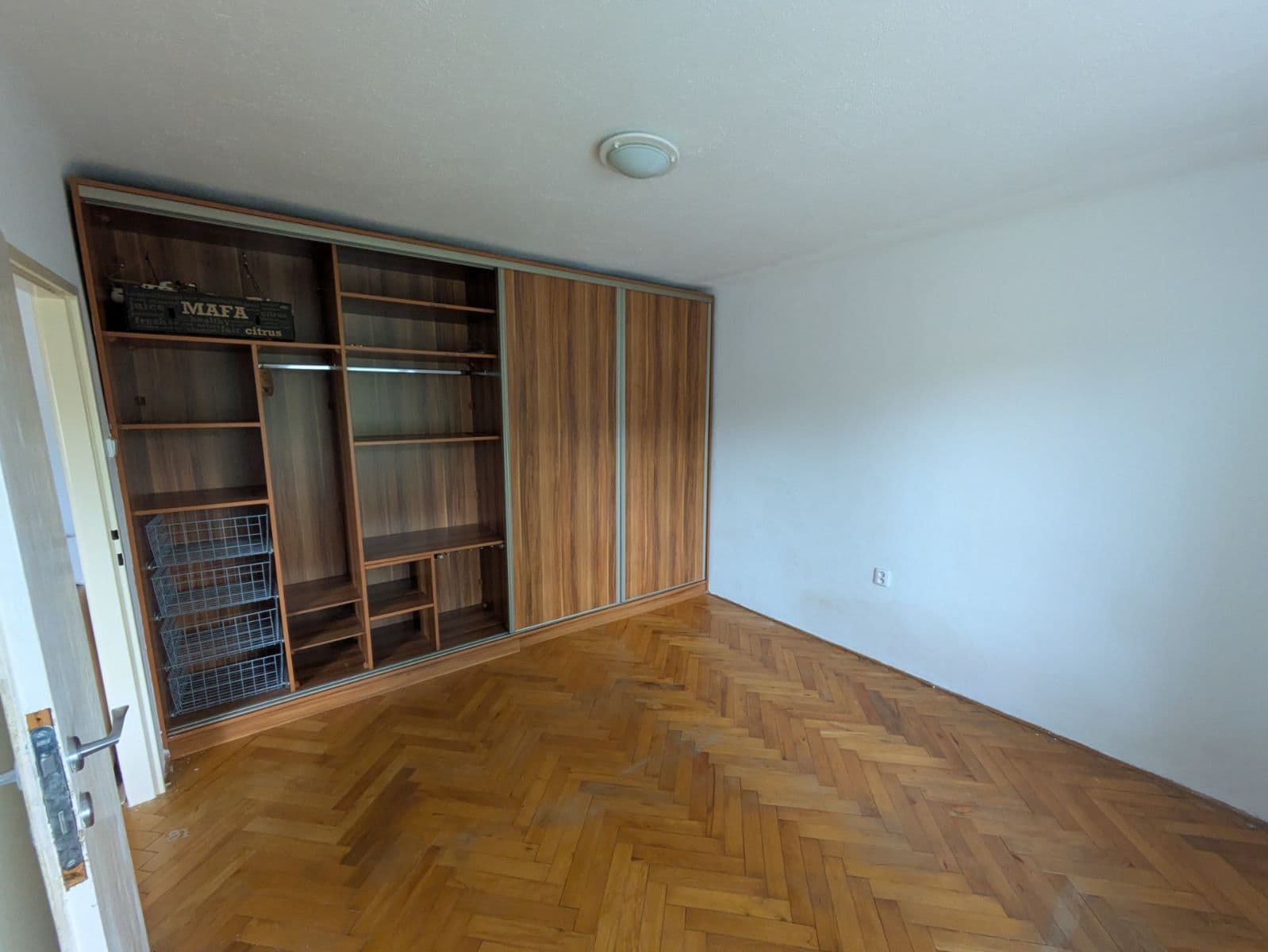 Pronájem bytu 3+kk 58 m², Týnec nad Sázavou, Středočeský kraj Pronájem bytu 3+kk 58 m², Týnec nad Sázavou, Středočeský kraj