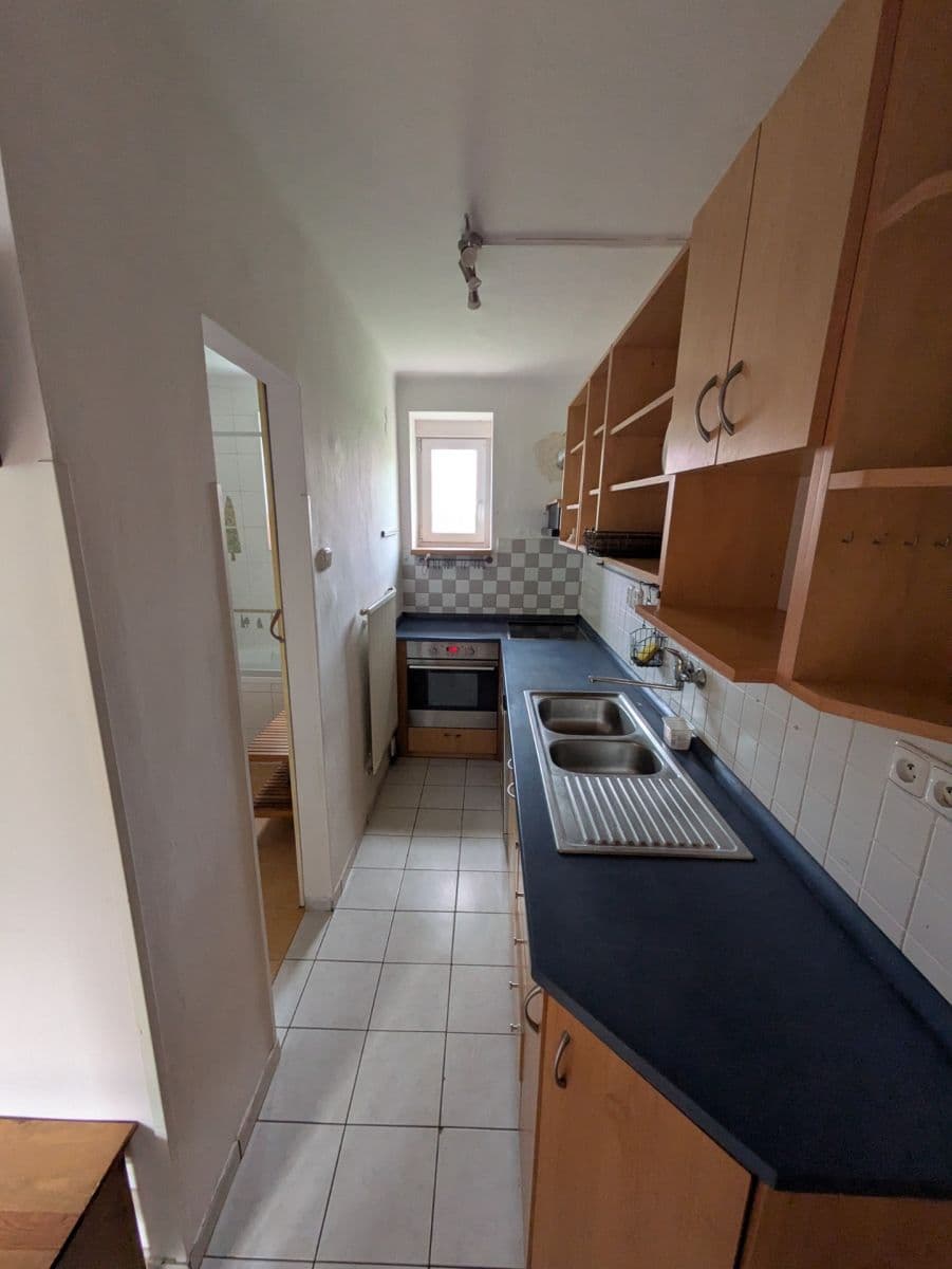 Pronájem bytu 3+kk 58 m², Týnec nad Sázavou, Středočeský kraj Pronájem bytu 3+kk 58 m², Týnec nad Sázavou, Středočeský kraj