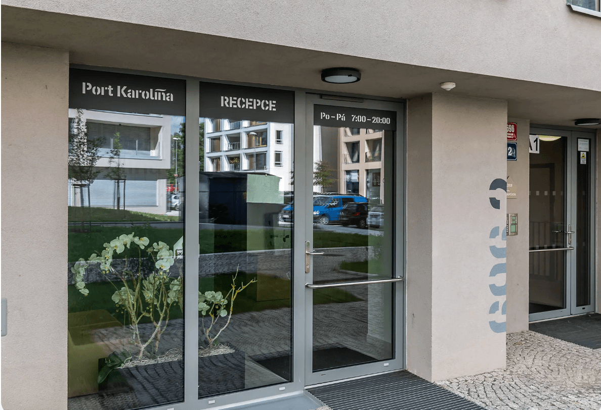 Pronájem garáže 13 m², U Mlýnského kanálu, Praha, Praha Pronájem garáže 13 m², U Mlýnského kanálu, Praha, Praha