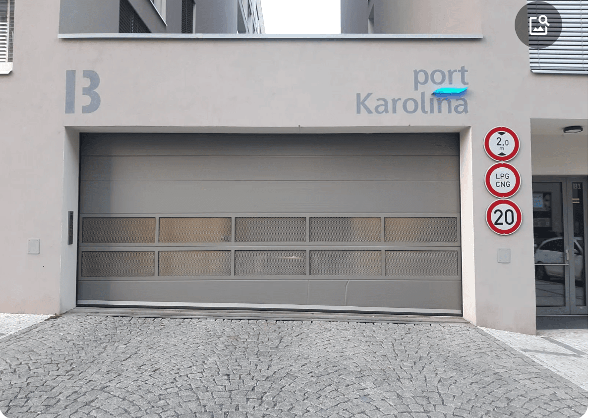 Pronájem garáže 13 m², U Mlýnského kanálu, Praha, Praha Pronájem garáže 13 m², U Mlýnského kanálu, Praha, Praha
