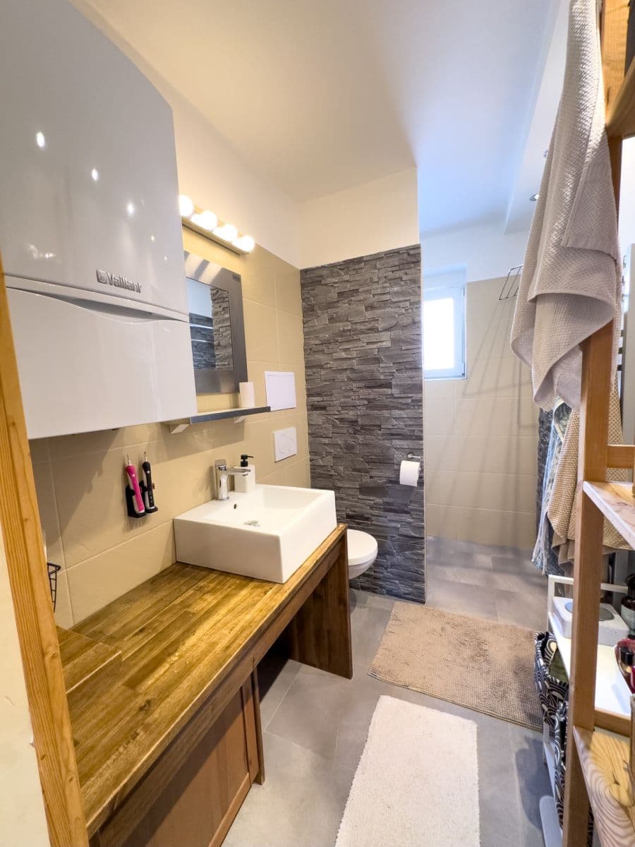 Pronájem bytu 2+1 59 m², Konopišťská, Praha, Praha Pronájem bytu 2+1 59 m², Konopišťská, Praha, Praha