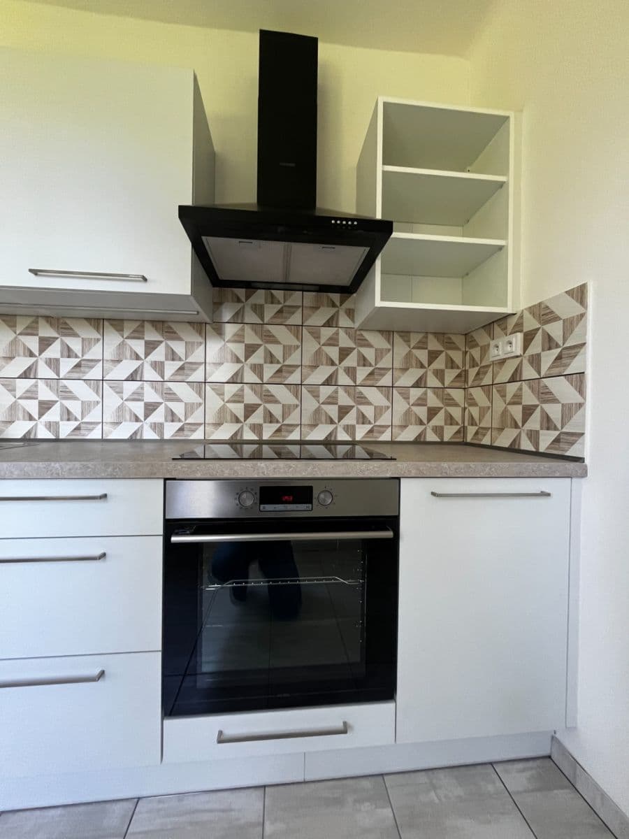 Pronájem bytu 2+1 50 m², Bendlova, Česká Lípa, Liberecký kraj Pronájem bytu 2+1 50 m², Bendlova, Česká Lípa, Liberecký kraj