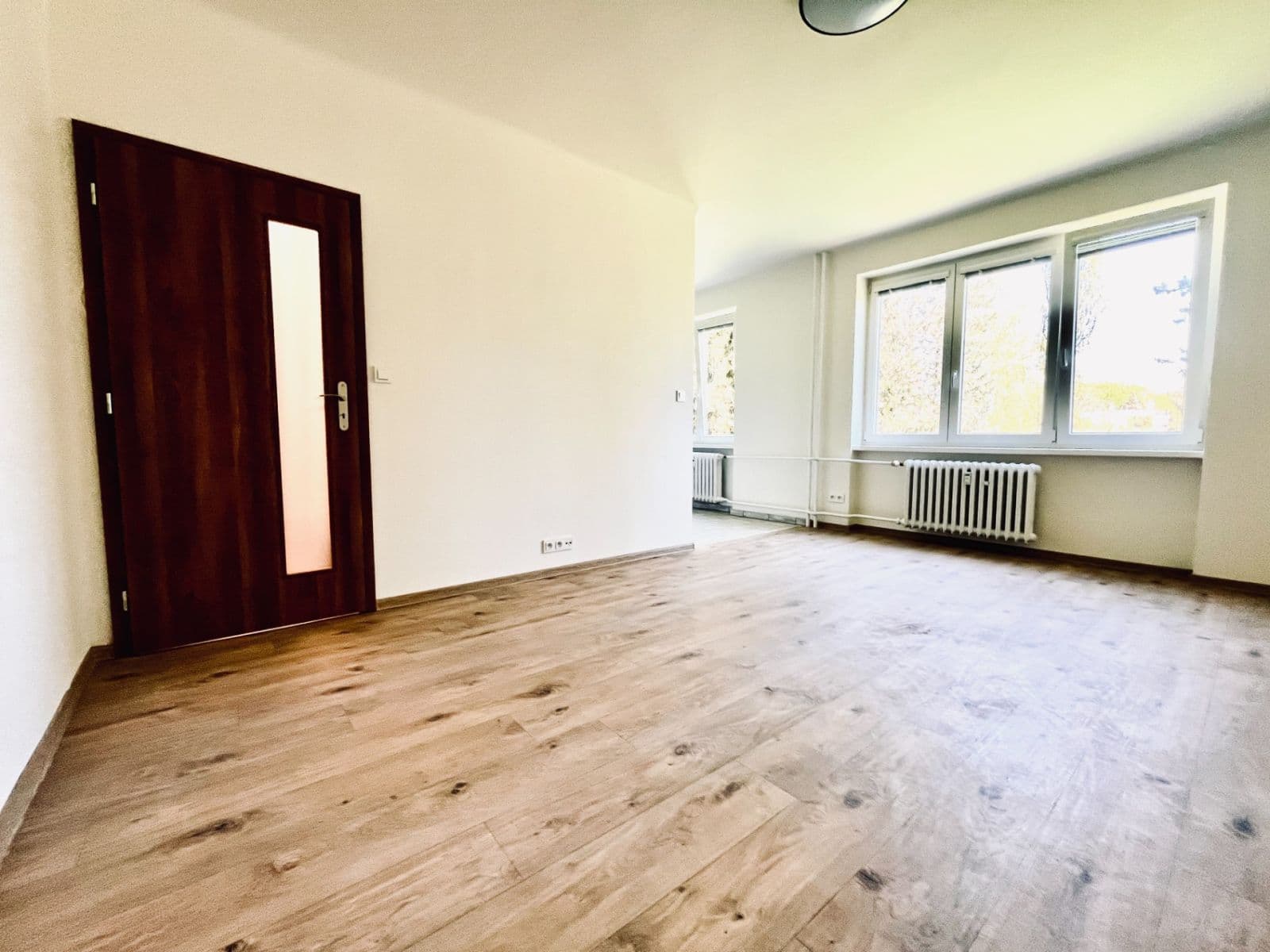 Pronájem bytu 2+1 50 m², Bendlova, Česká Lípa, Liberecký kraj Pronájem bytu 2+1 50 m², Bendlova, Česká Lípa, Liberecký kraj