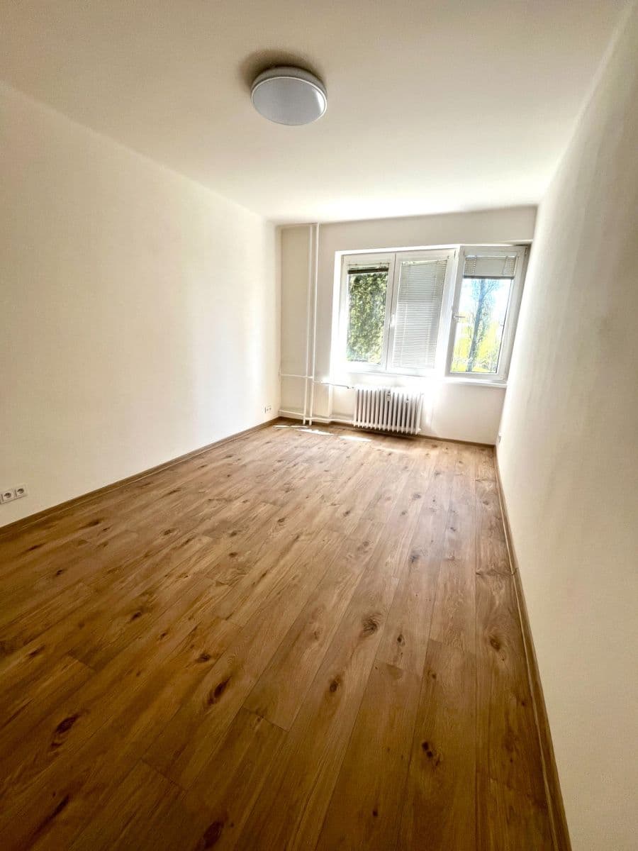 Pronájem bytu 2+1 50 m², Bendlova, Česká Lípa, Liberecký kraj Pronájem bytu 2+1 50 m², Bendlova, Česká Lípa, Liberecký kraj