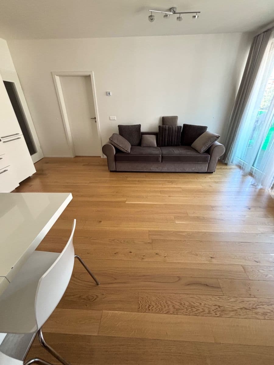 Pronájem bytu 2+kk 53 m², Archangelská, Praha, Praha Pronájem bytu 2+kk 53 m², Archangelská, Praha, Praha