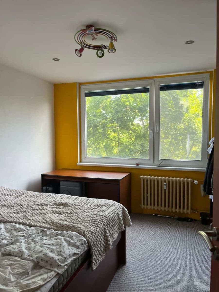 Prodej bytu 3+1 67 m², Krynická, Praha, Praha Prodej bytu 3+1 67 m², Krynická, Praha, Praha