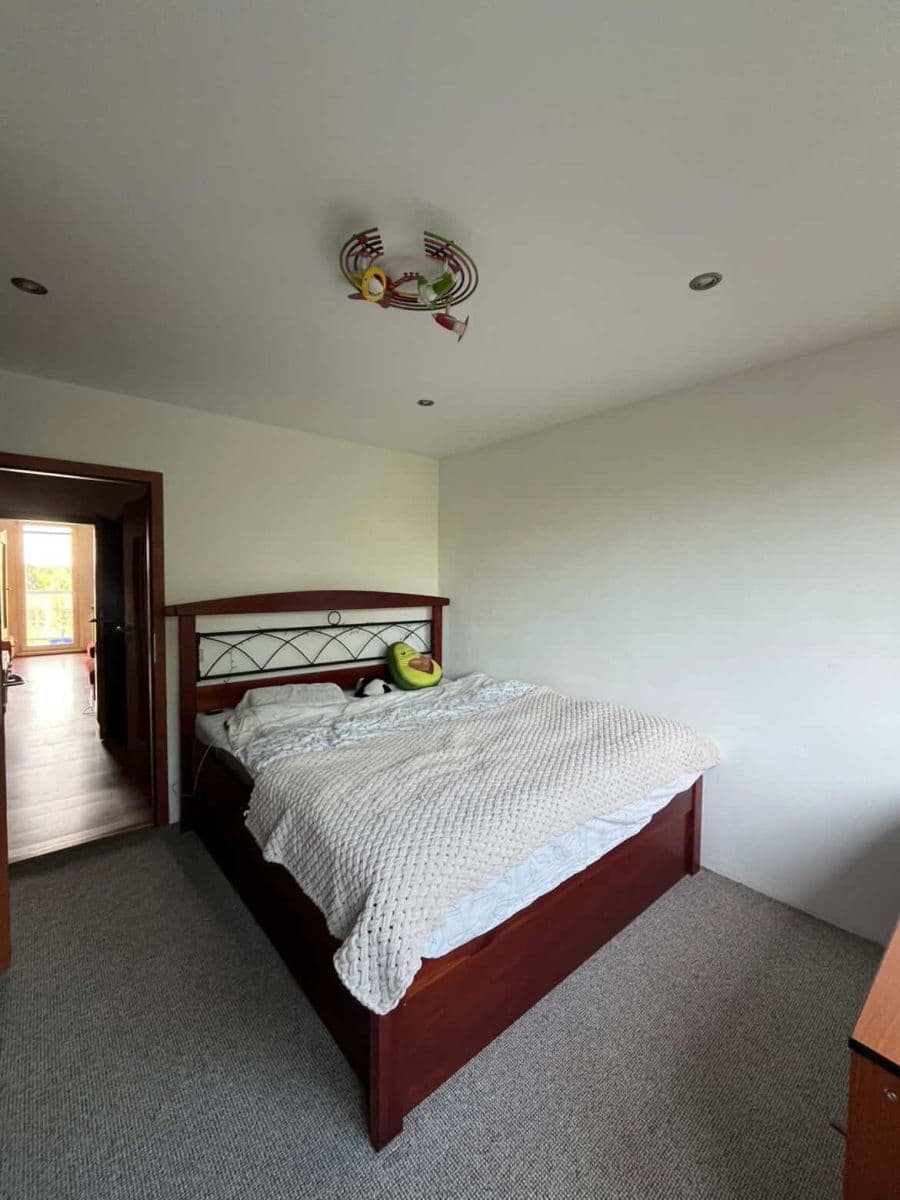 Prodej bytu 3+1 67 m², Krynická, Praha, Praha Prodej bytu 3+1 67 m², Krynická, Praha, Praha