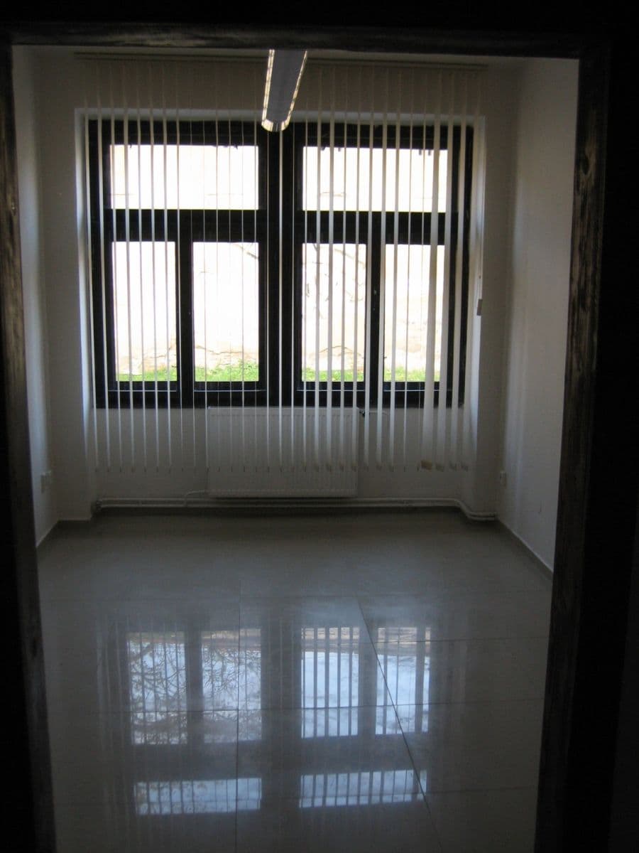 Pronájem nebytového prostoru 157 m², Koželužská, Olomouc, Olomoucký kraj Pronájem nebytového prostoru 157 m², Koželužská, Olomouc, Olomoucký kraj