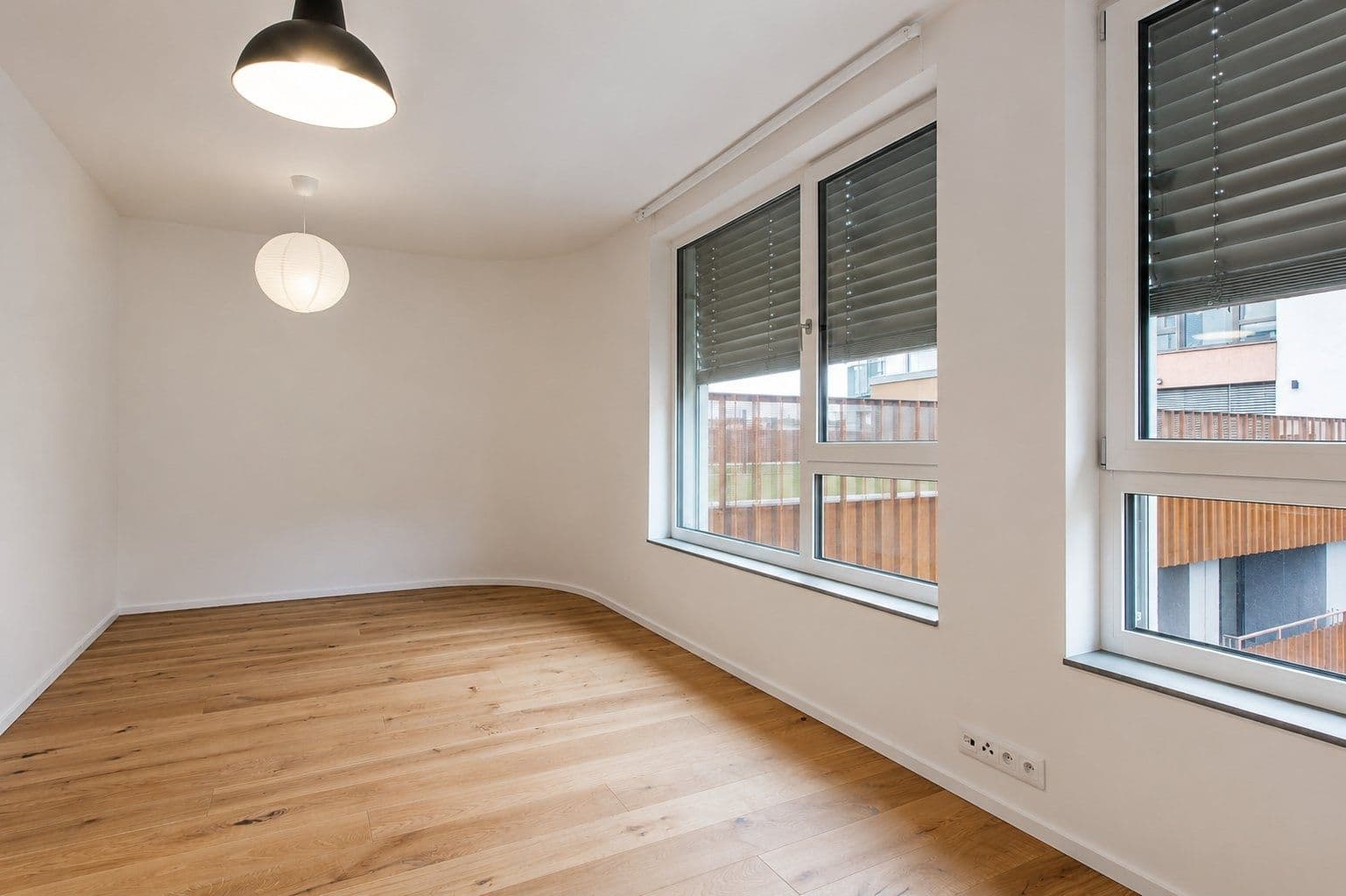 Pronájem bytu 1+kk 37 m², U Komína, Praha, Praha Pronájem bytu 1+kk 37 m², U Komína, Praha, Praha
