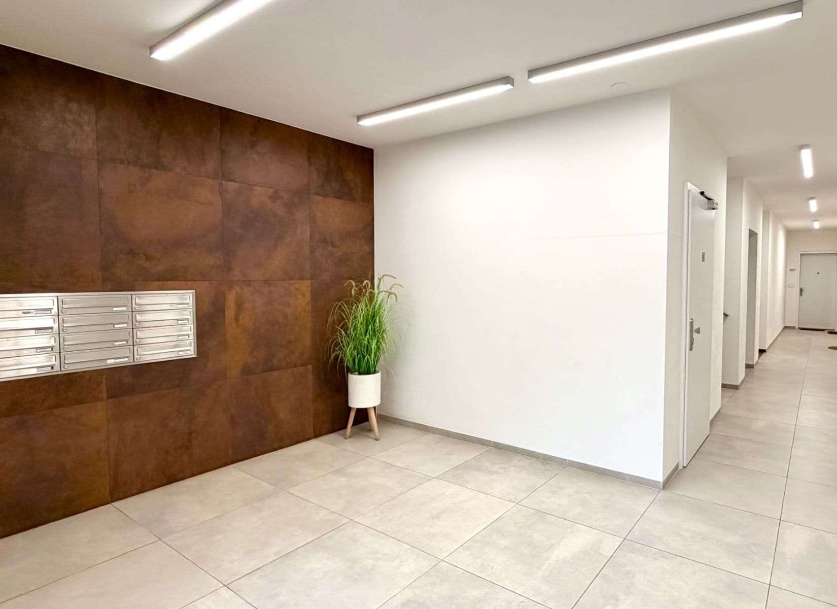 Prodej bytu 3+kk 97 m², Nesvadbova, Praha, Praha Prodej bytu 3+kk 97 m², Nesvadbova, Praha, Praha