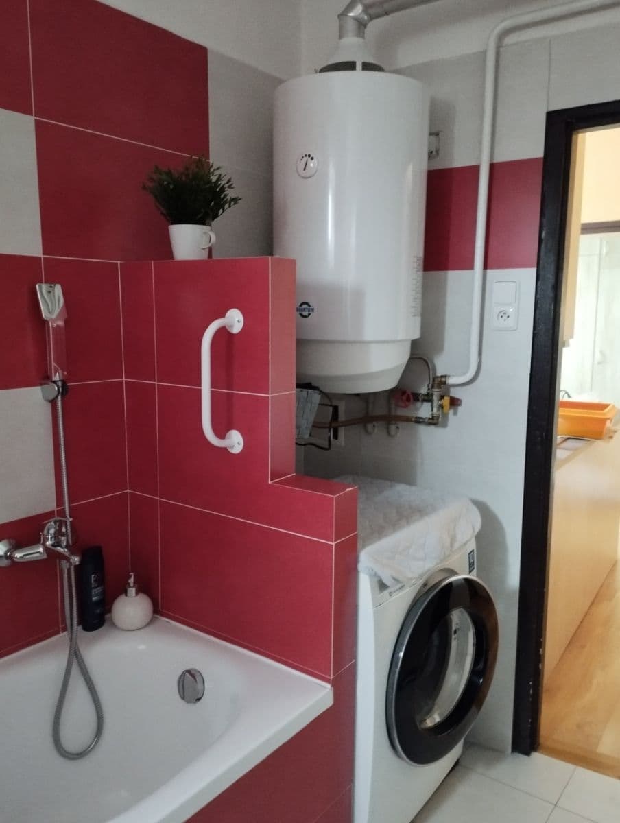 Prodej bytu 3+1 79 m², Medlovice, Jihomoravský kraj Prodej bytu 3+1 79 m², Medlovice, Jihomoravský kraj