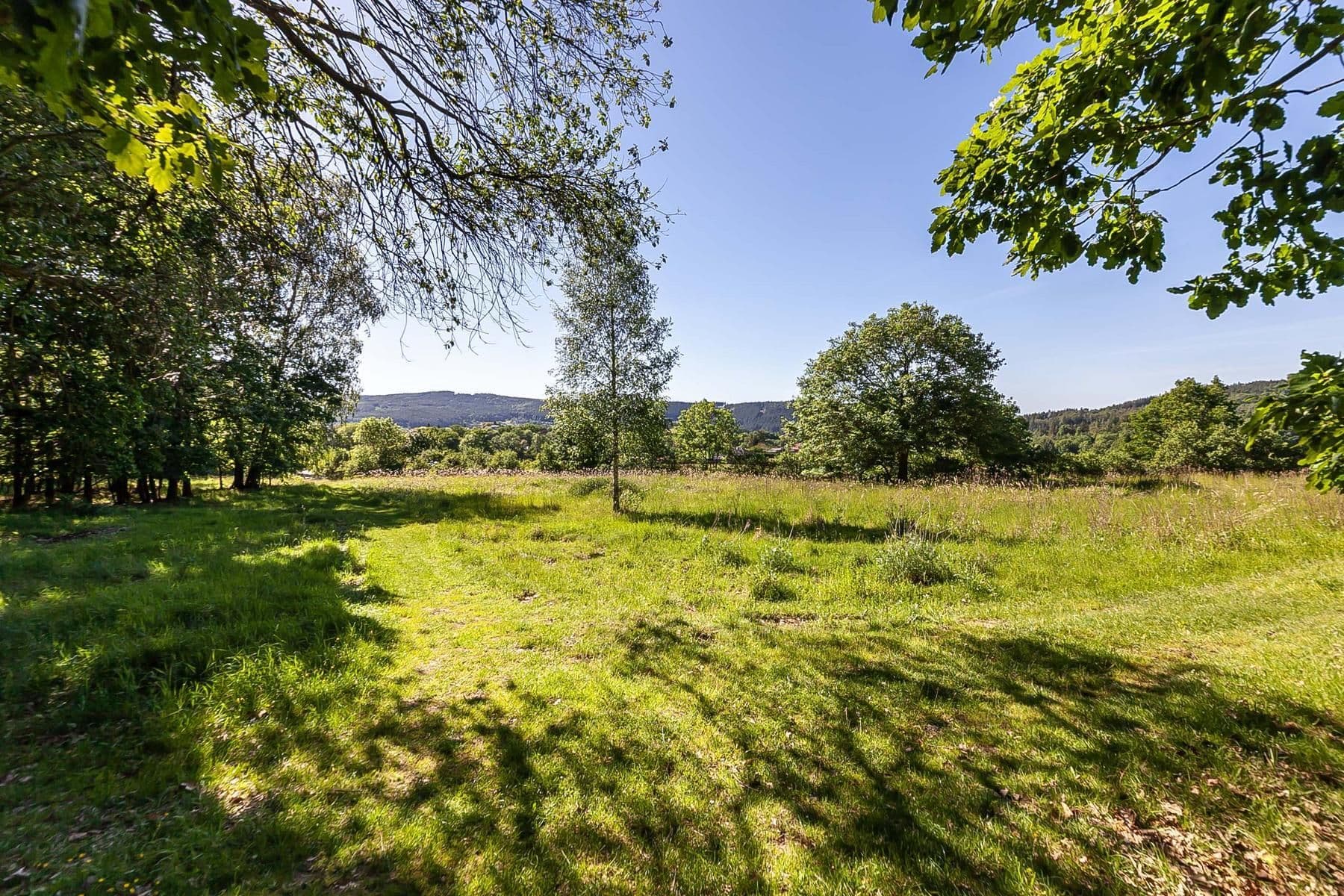 Prodej pozemku 4.612 m², Hluboš, Středočeský kraj Prodej pozemku 4.612 m², Hluboš, Středočeský kraj