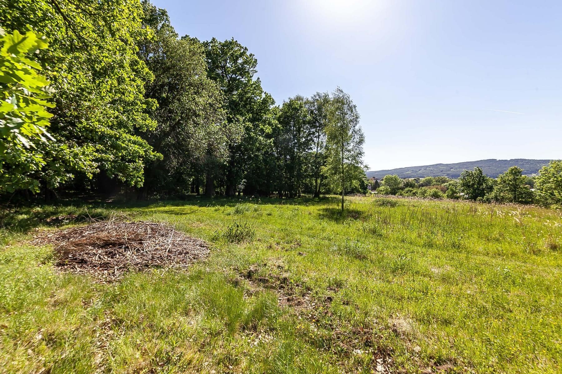 Prodej pozemku 4.612 m², Hluboš, Středočeský kraj Prodej pozemku 4.612 m², Hluboš, Středočeský kraj
